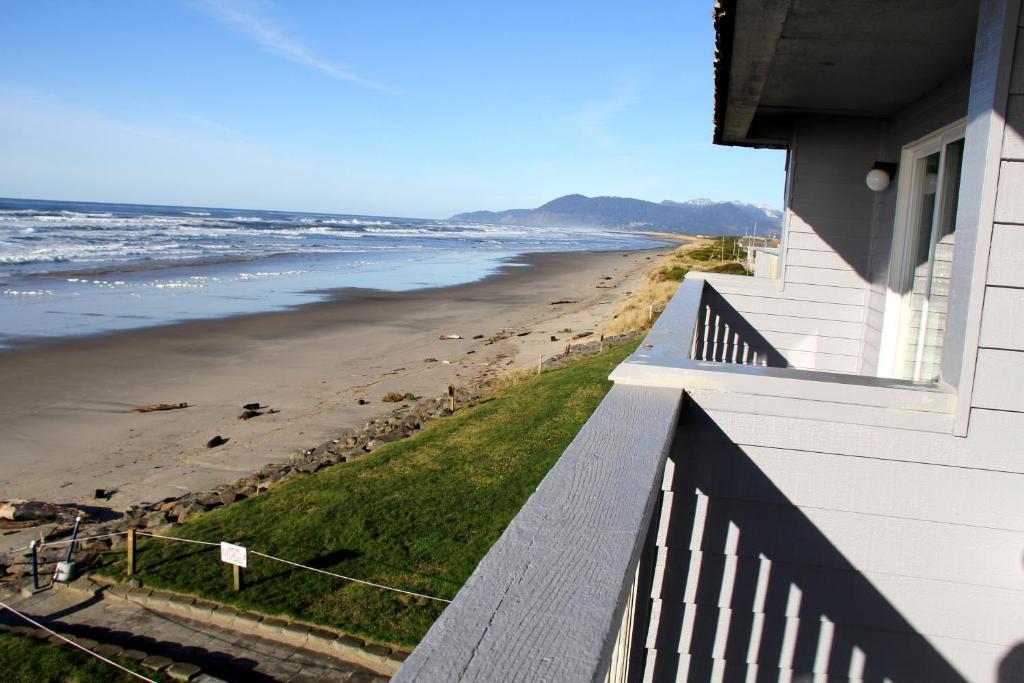 Surfside Resort Rockaway Beach Exterior foto
